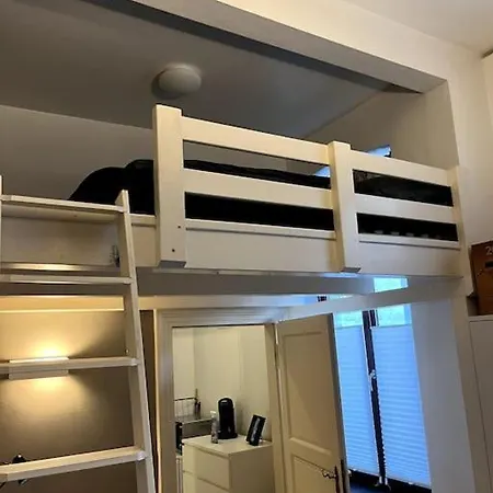 Schone Altbauwohnung Im Zentrum * Cologne